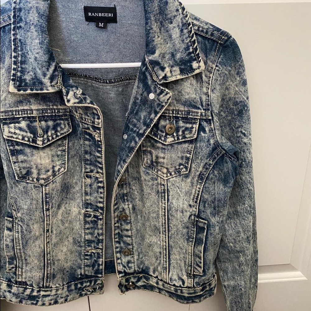 Jean jacket - Picture 2 of 3